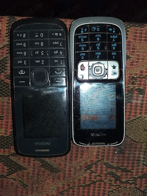 2 telefoane de vanzare nokia