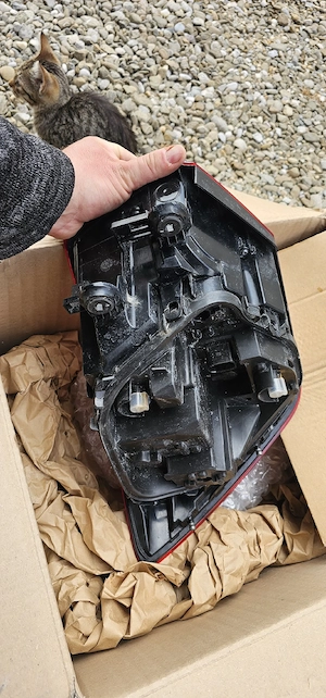 Lampa/Stop Dreapta Spate Audi Q2 - imagine 3