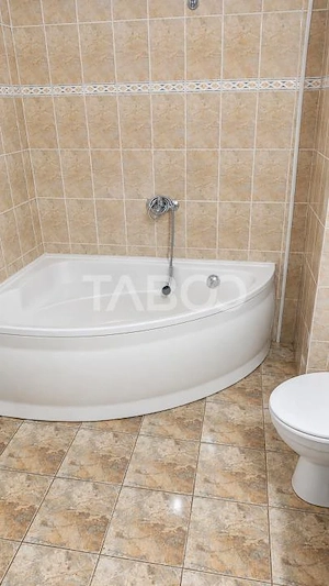 Apartament cu 2 camere cu balcon in Buna ziua zona Liceului Elf  - imagine 5