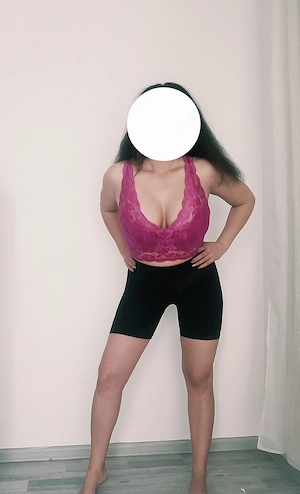 Matură, sexy, discretă!
