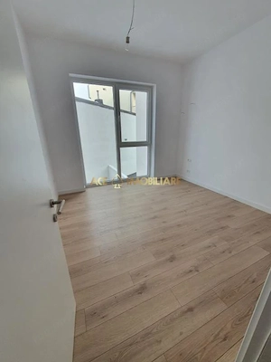 3 Camere de vanzare | Calea Calarasilor | Metrou | Centrala | Parcare - imagine 3