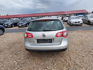 Passat,1,9 TDI,105 CP,Climatronic,225000km, Oradea - imagine 2