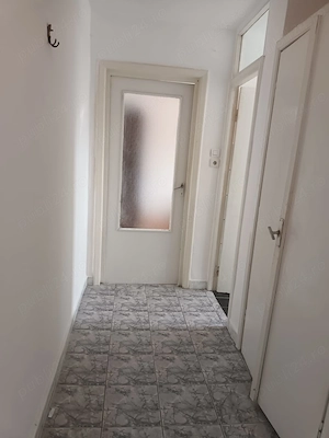 Închiriez apartament cu 1 cameră   Calea Martirilor - imagine 4