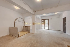 Spatiu comercial | 340 mp | Lift marfa | Curent electric trifazic 