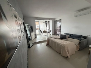 Studio Centru, etaj 3, modern - imagine 2