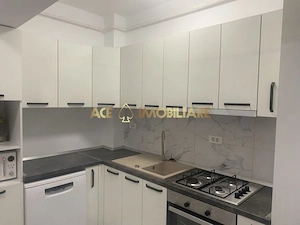 4 Camere de inchiriat | Grand Kristal | 2 Bai | Centrala | Parcare | 120MP - imagine 5