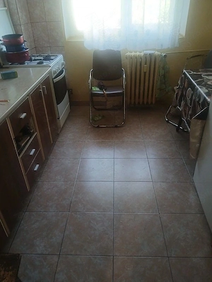 Vanzare Apartament 2 camere confort 1, 55 mp, balcon termopan, bloc 1983 -Rahova - imagine 4