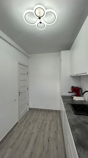 Apartament LUX , o camera/studio , 45mp, parcare, zona Parc Poligon - imagine 7