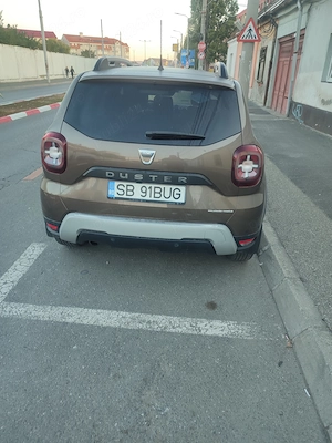 Vând Dacia Duster 2019 1.6 16V  4x4 cu GPL - imagine 2
