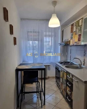 2 Camere de vanzare | Romana | Metrou | 0% Comision | Renovata | Cash - imagine 5