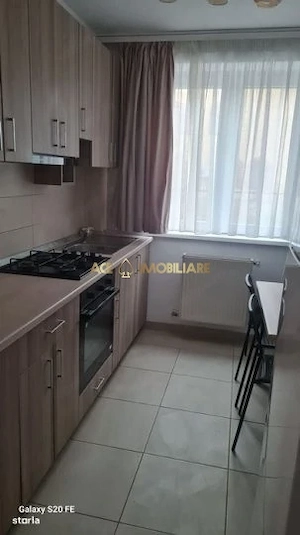 Casa tip duplex 4 Camere Centrala Proprie Parcare  - imagine 10