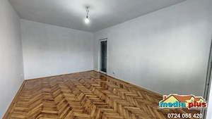 Închiriere apartament 3 camere   Țiglina I, vedere spre Strada Brăilei