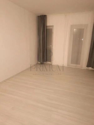 DAMBOVITA - AP. 1 CAMERA - renovat + 1 LOC PARCARE - imagine 4
