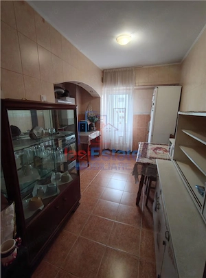 Camera de inchiriat in Apartament cu 3 camere decomandat cu 2 bai - imagine 5