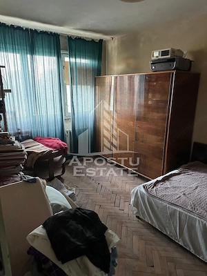 Apartament in Complexul Studentesc si teren la Mosnita de vanzare - imagine 4