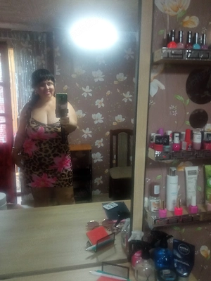 Tuns coafat si Machiaj prof. Cosmetica Pensat Unghii   