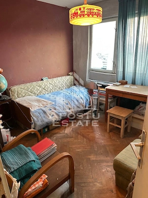 Apartament in Complexul Studentesc si teren la Mosnita de vanzare - imagine 2