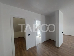 Spatiu birouri de inchiriat 50 mp loc de parcare Talmaciu Sibiu - imagine 2