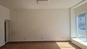 Spatiu comercial 110mp vitrine stradale de inchiriat - imagine 8