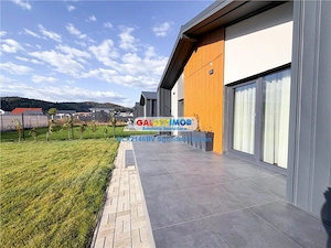 Casa Parter Zarnesti Lux Toate Utilitatile - imagine 14