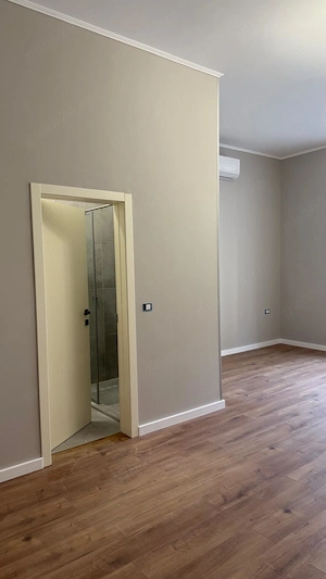 Inchiriez imobil situat central , zona o , langa teatrul T.Grozavescu , str,Eminescu nr.4 - imagine 8