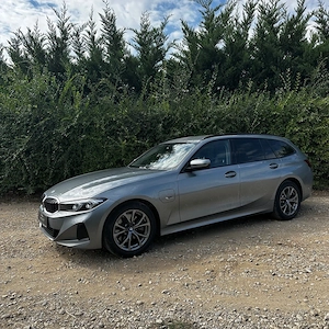BMW Seria 3 320e Touring Facelift LCI | Plug-In Hybrid 204 CP | BMW Curved Display | Istoric Belgia - imagine 2