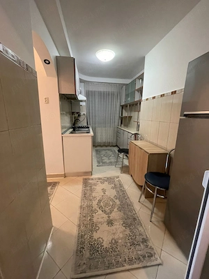 Inchiriez  APARTAMENT CU 2 CAMERE   Zona Ultracentrala  - imagine 7