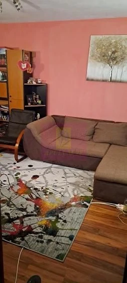3 CAMERE DECOMANDAT ET.9/10 – Piata Norilor/Tineretului