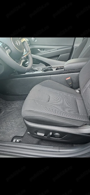 Hyundai Elantra Exclusive 2024,unic proprietar - imagine 5