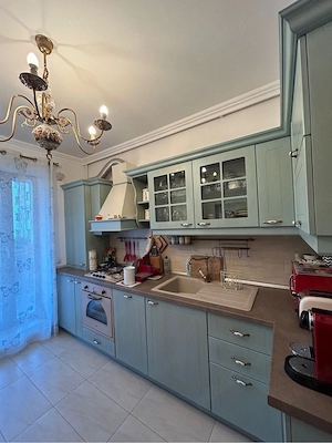 Inchiriez apartament 4 camere  - imagine 3