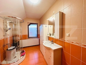 Casa Individuala cu 6 camere - 256mp utili - teren 680mp - zona Stupini, Brasov - imagine 20