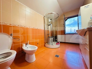 Casa Individuala cu 6 camere - 256mp utili - teren 680mp - zona Stupini, Brasov - imagine 19