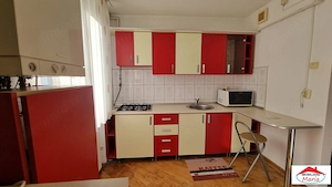 Apartament 3 camere centru 92000 Euro - imagine 3