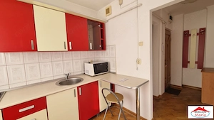 Apartament 3 camere centru 92000 Euro - imagine 4