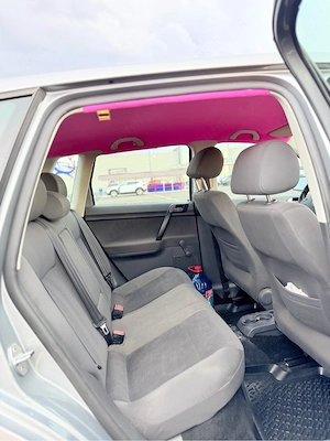 Vând Volkswagen Polo, an 2008, motor 1.2 benzină, cutie manuală, culoare argintiu. - imagine 4