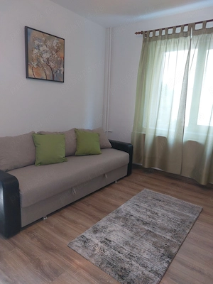 Proprietar inchiriez apartament o camera, Titan, sector 3 - imagine 2