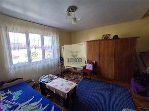 Casa cu 3 camere terasa si teren de 488 mp zona Parcul Sub Arini - imagine 11
