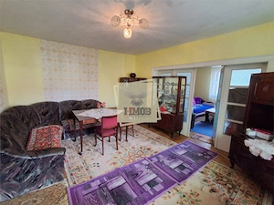 Casa cu 3 camere terasa si teren de 488 mp zona Parcul Sub Arini - imagine 9