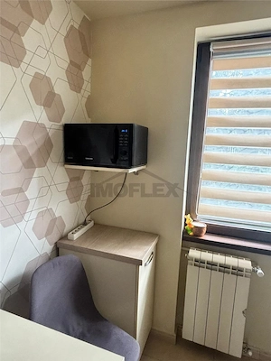 Apartament 3 camere zona medicina - imagine 2