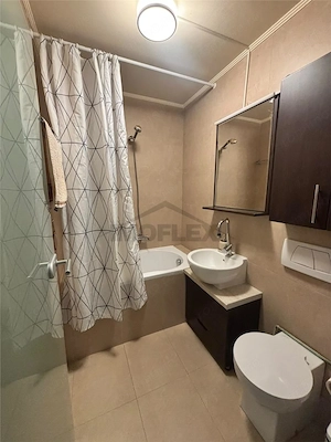 Apartament 3 camere zona medicina - imagine 5