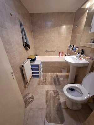 Vând urgent apartament cu 3 camere confort 1 decomandat  bloc de 4etaje  - imagine 5
