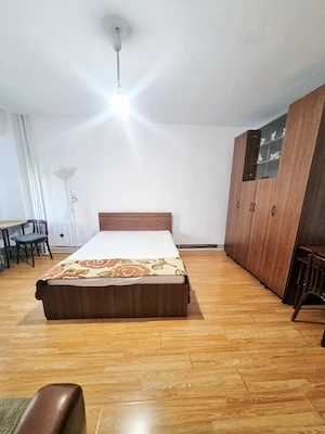 Disponibil  ,chirie ap 1 cam dec 45 mp centru-Titulescu 300 eur - imagine 3