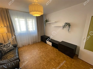 Apartament 3 camere decomandate si balcon inchis zona Strand Sibiu - imagine 3