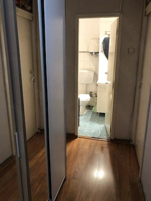 Vând apartament 3 camere decomandate, bilateral, etaj 2 din 4, zona Brazdă -Bld Dacia, bloc din 1989 - imagine 8