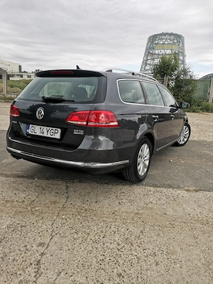 Volkswagen Passat B7 - imagine 4