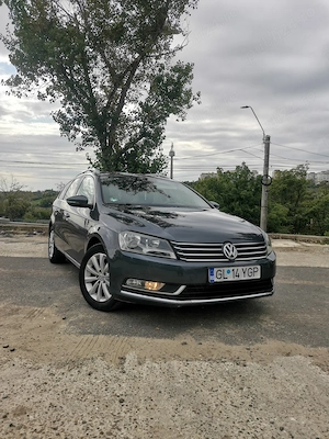 Volkswagen Passat B7 - imagine 3