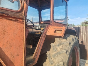 Tractor U 650 - imagine 2