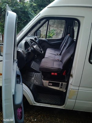 Mercedes Sprinter 208   9locuri - imagine 5