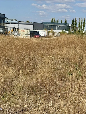 Vand teren Craiova, 3611mp, in fata Fabrica de Avioane partea dreapta, zona industrială, aparține P - imagine 2