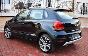 VW Cross Polo an 2012 motor 12TSI benzina 105 CP - imagine 5